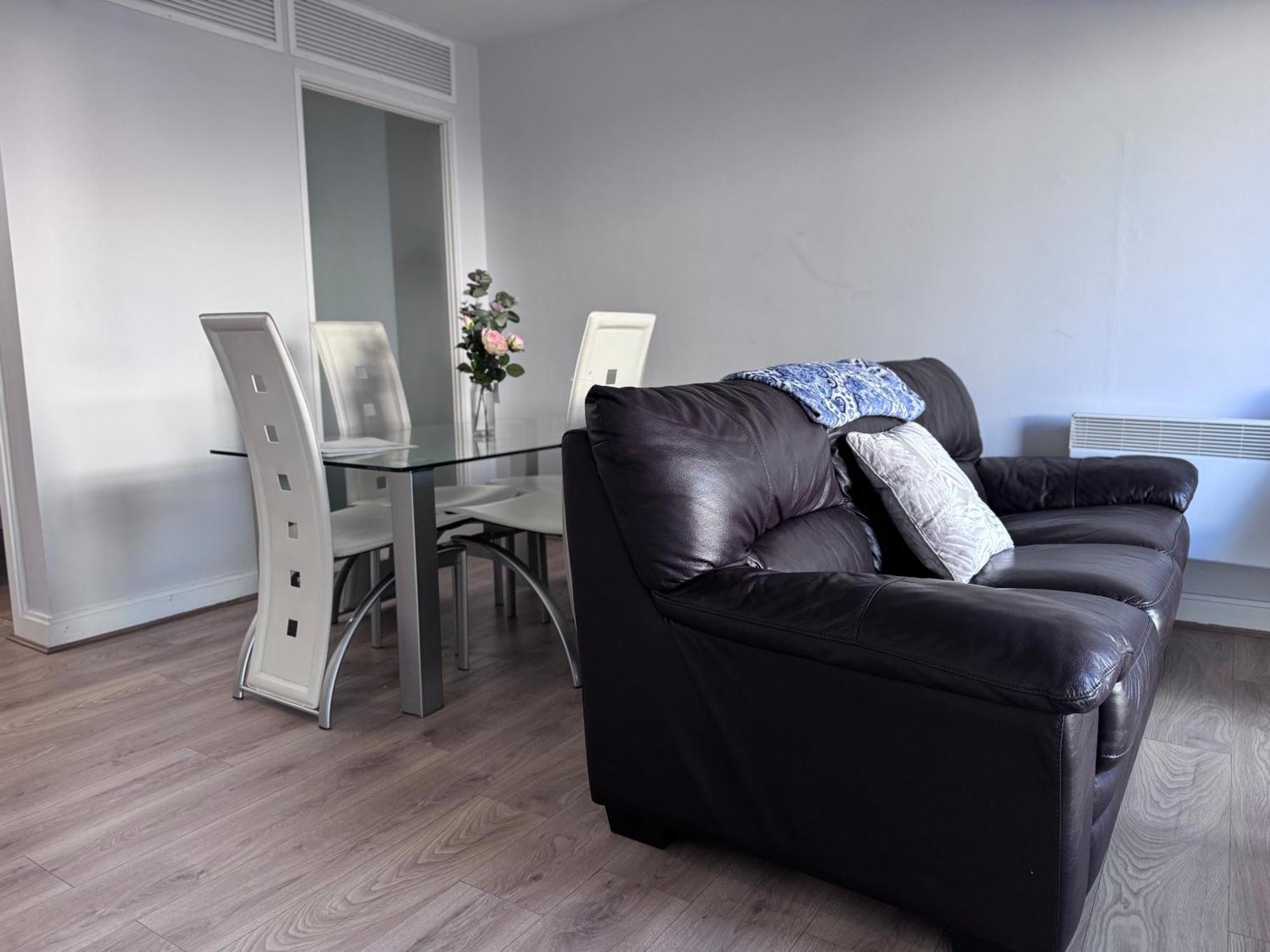Luxe Heights Nest Lejlighed Birmingham Eksteriør billede